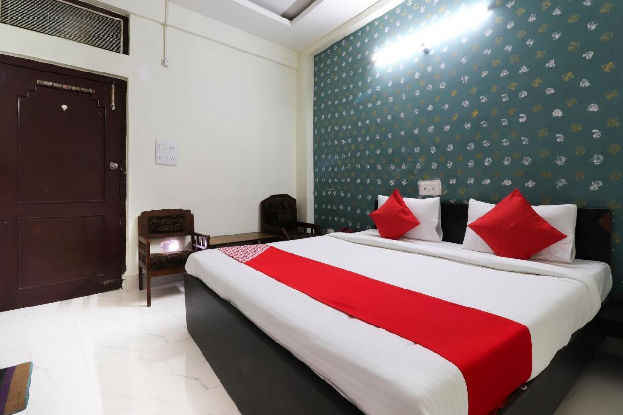 Oyo 40431 Hotel Amar Prem Lucknow Exterior foto