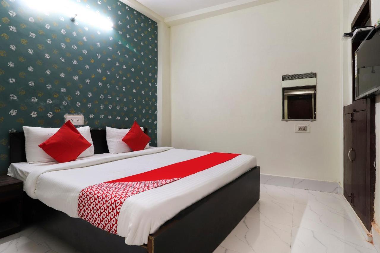 Oyo 40431 Hotel Amar Prem Lucknow Exterior foto